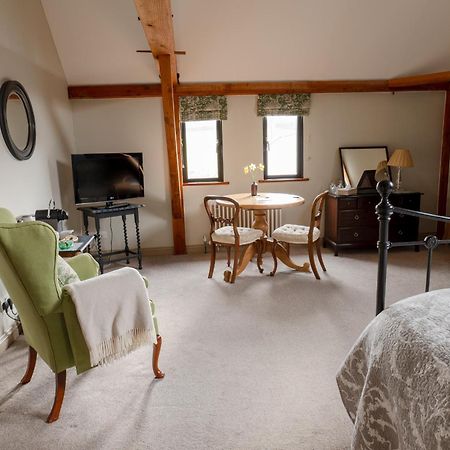 ローチェスター North Downs Barn Bed & Breakfast エクステリア 写真