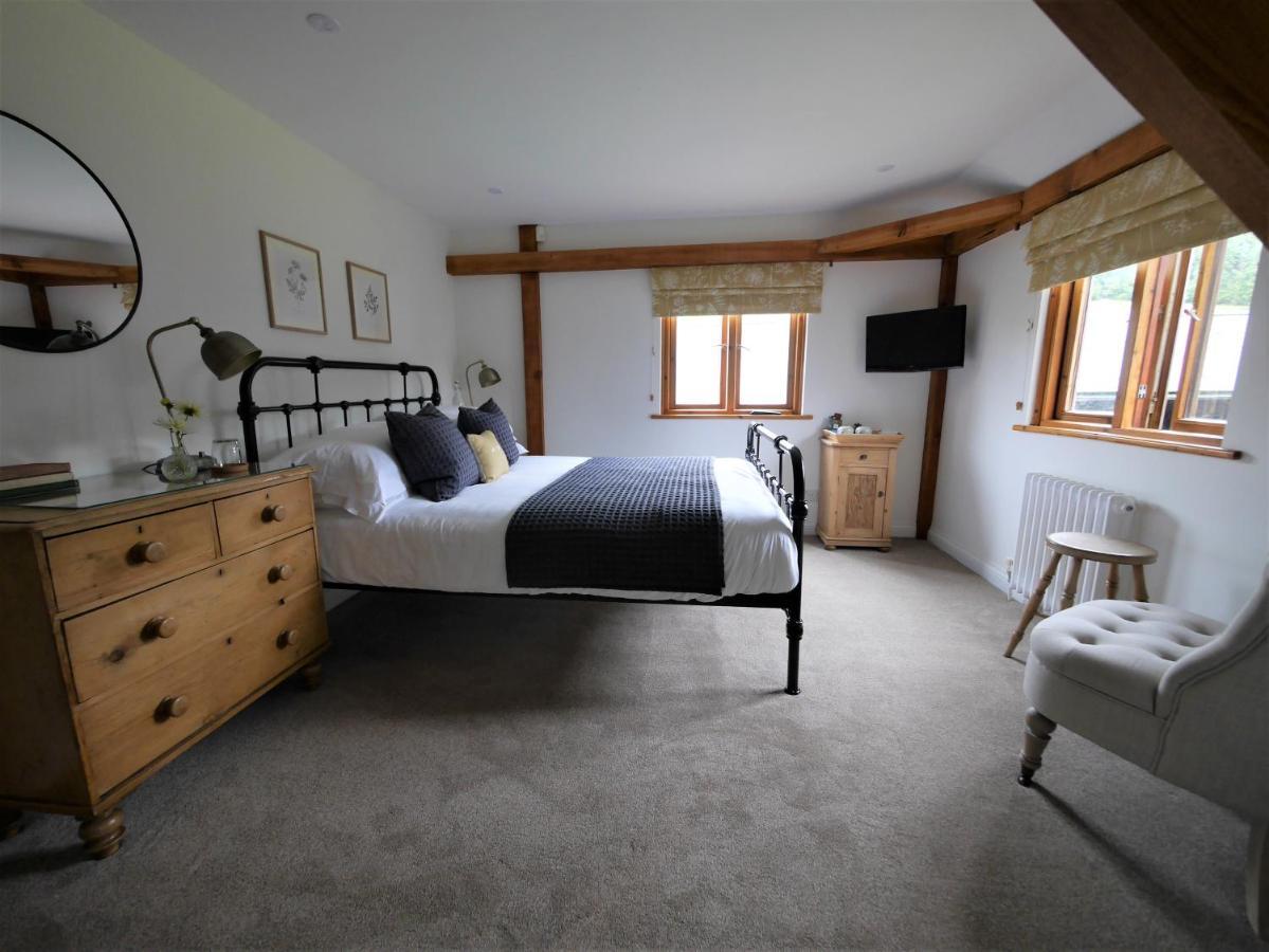 ローチェスター North Downs Barn Bed & Breakfast エクステリア 写真